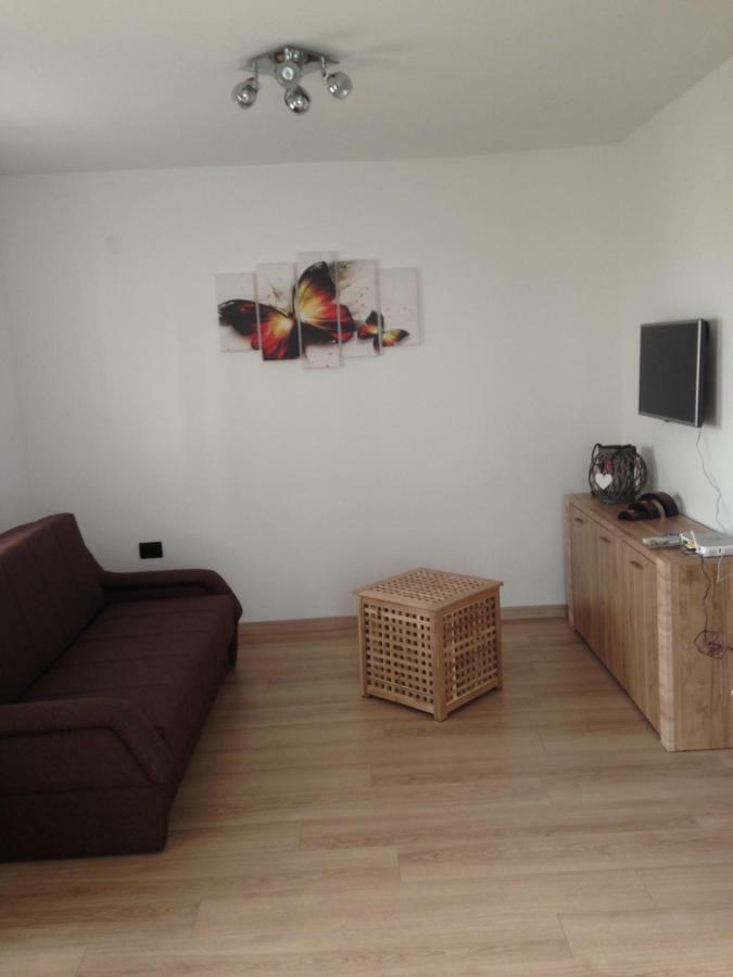 Residence4A-Appartamento Bianco Ravni Ngoại thất bức ảnh
